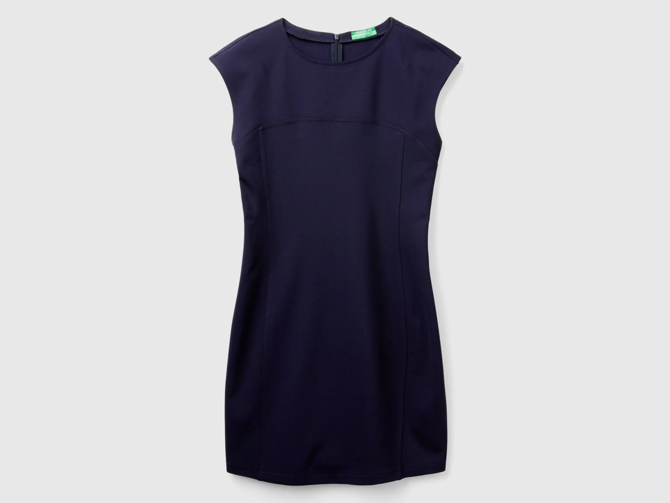 Slim fit dress in stretch viscose blend