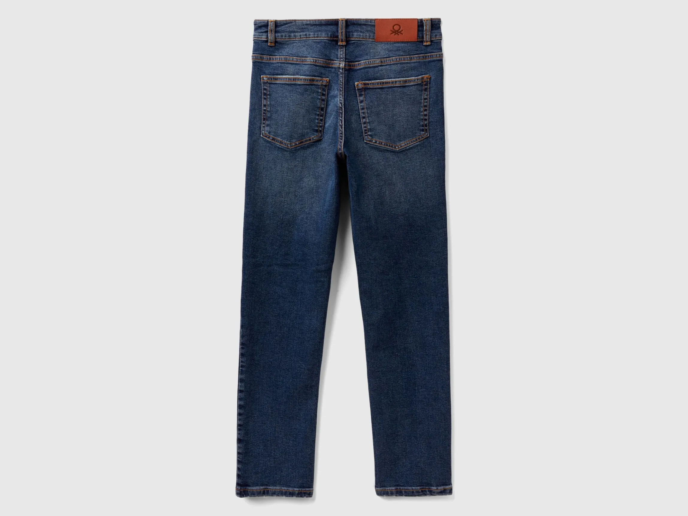 Slim fit high-waisted jeans