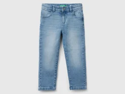slim fit jeans