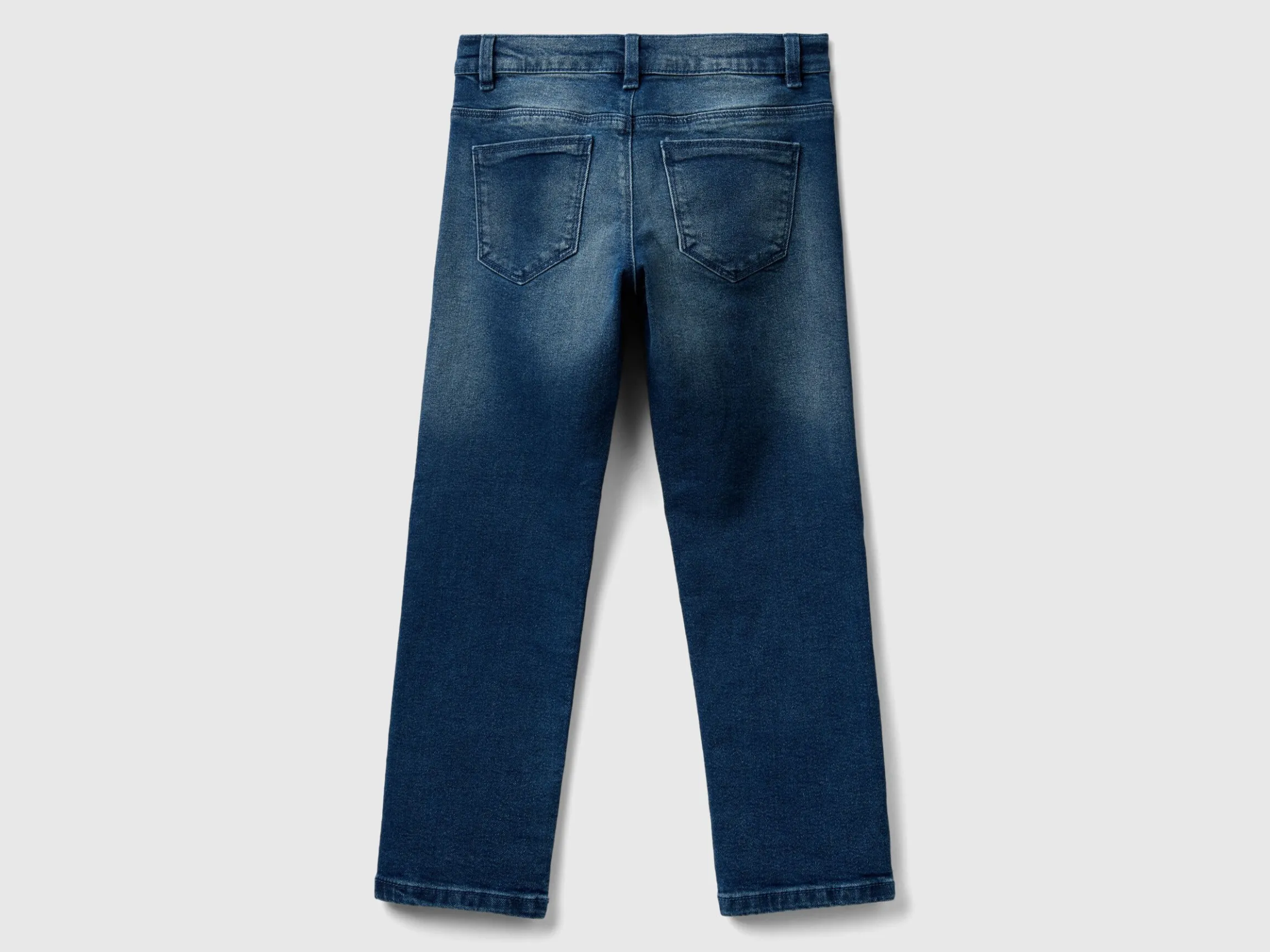 slim fit jeans