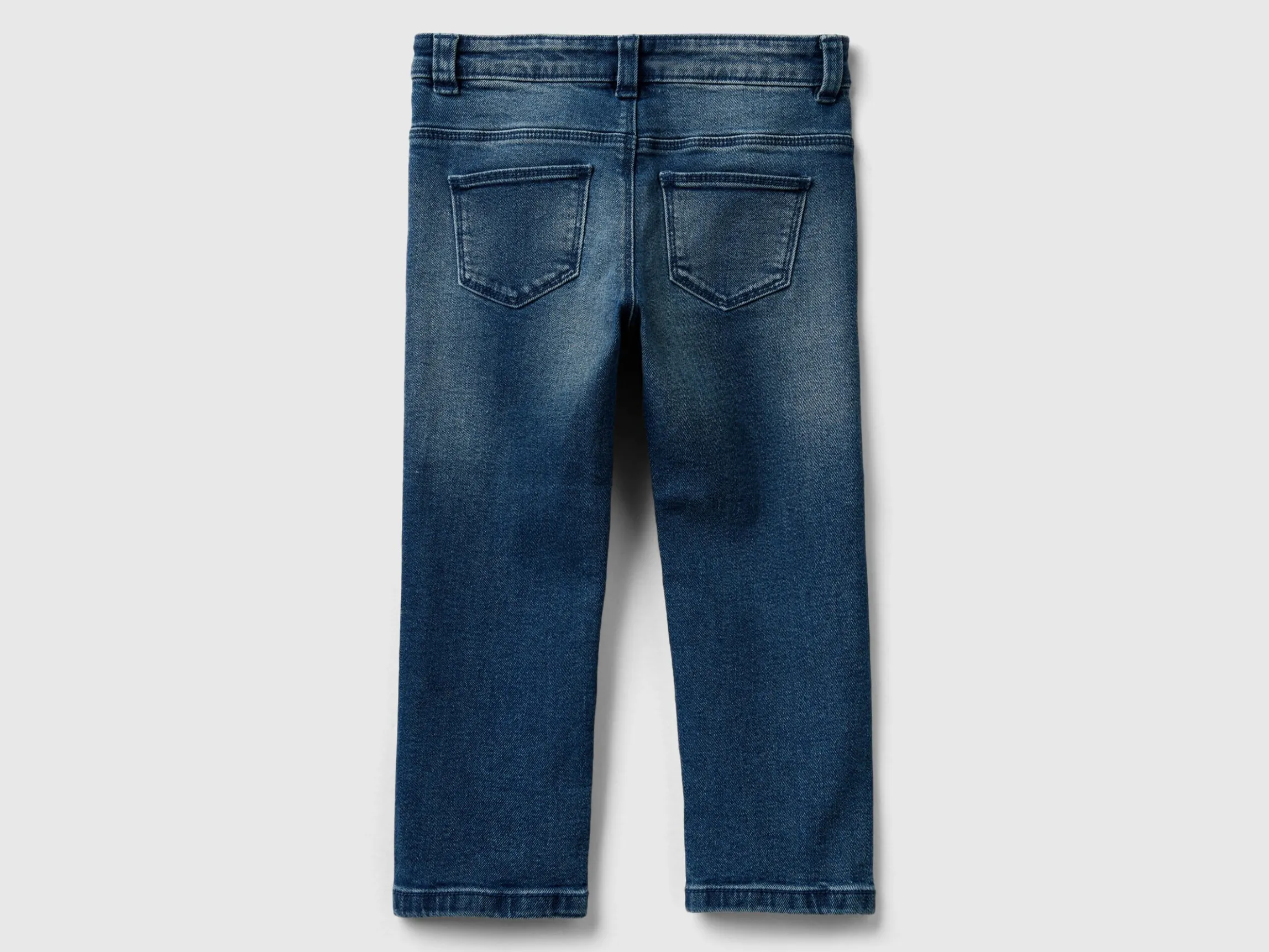 slim fit jeans