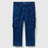 Slim fit jeans with big pockets
