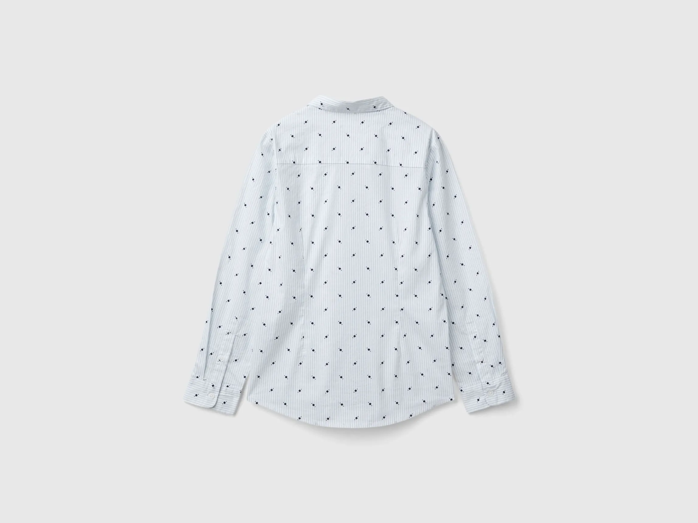 Slim fit long sleeve shirt