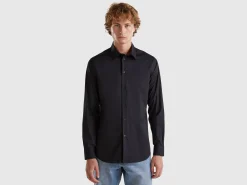 Slim fit shirt