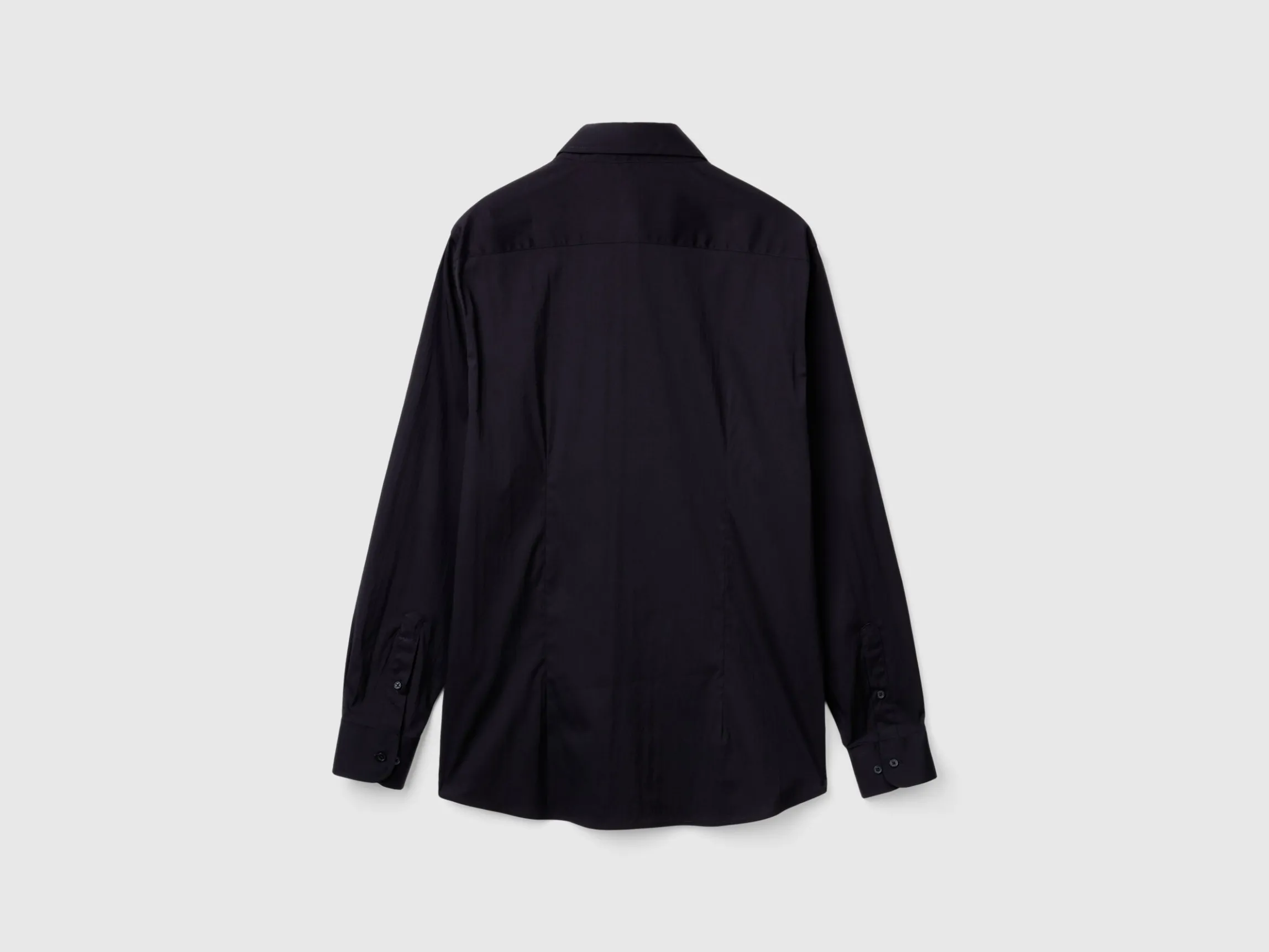 Slim fit shirt