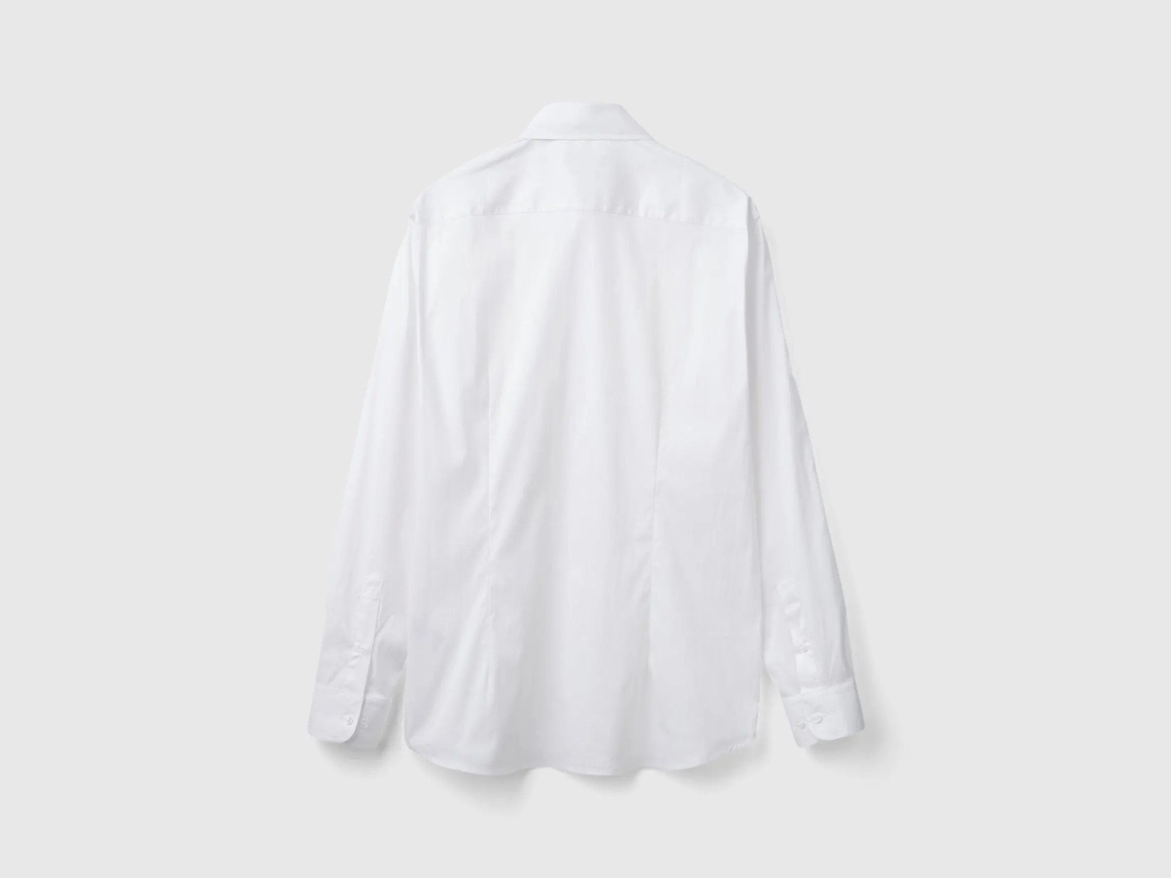 Slim fit shirt