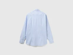Slim fit striped shirt