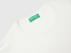 Slim fit sweater in viscose blend