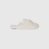 Slippers in faux fur