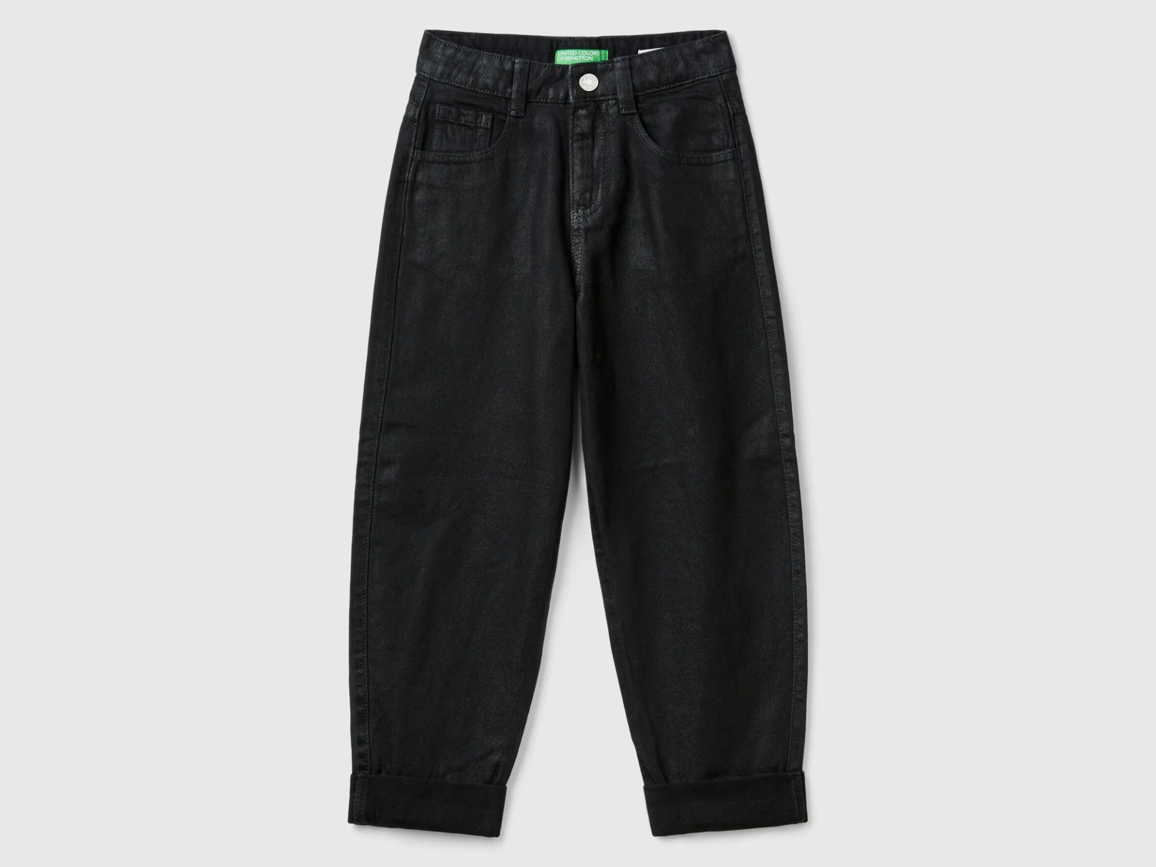 Slouchy fit jeans