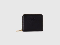 Small zip wallet