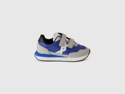 Sneakers in nylon and suede fabric