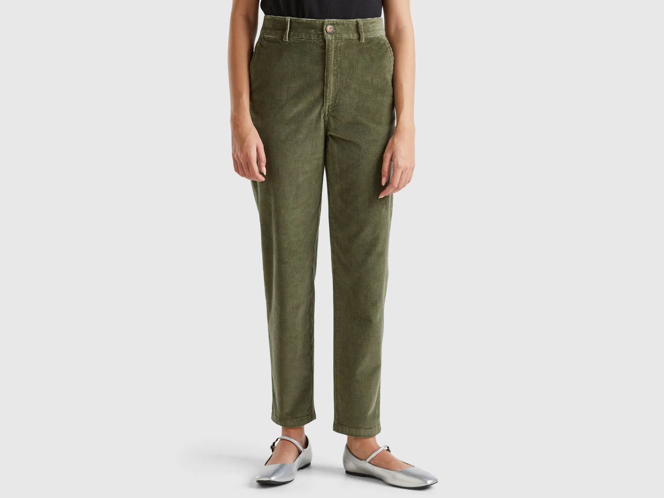 Soft corduroy trousers