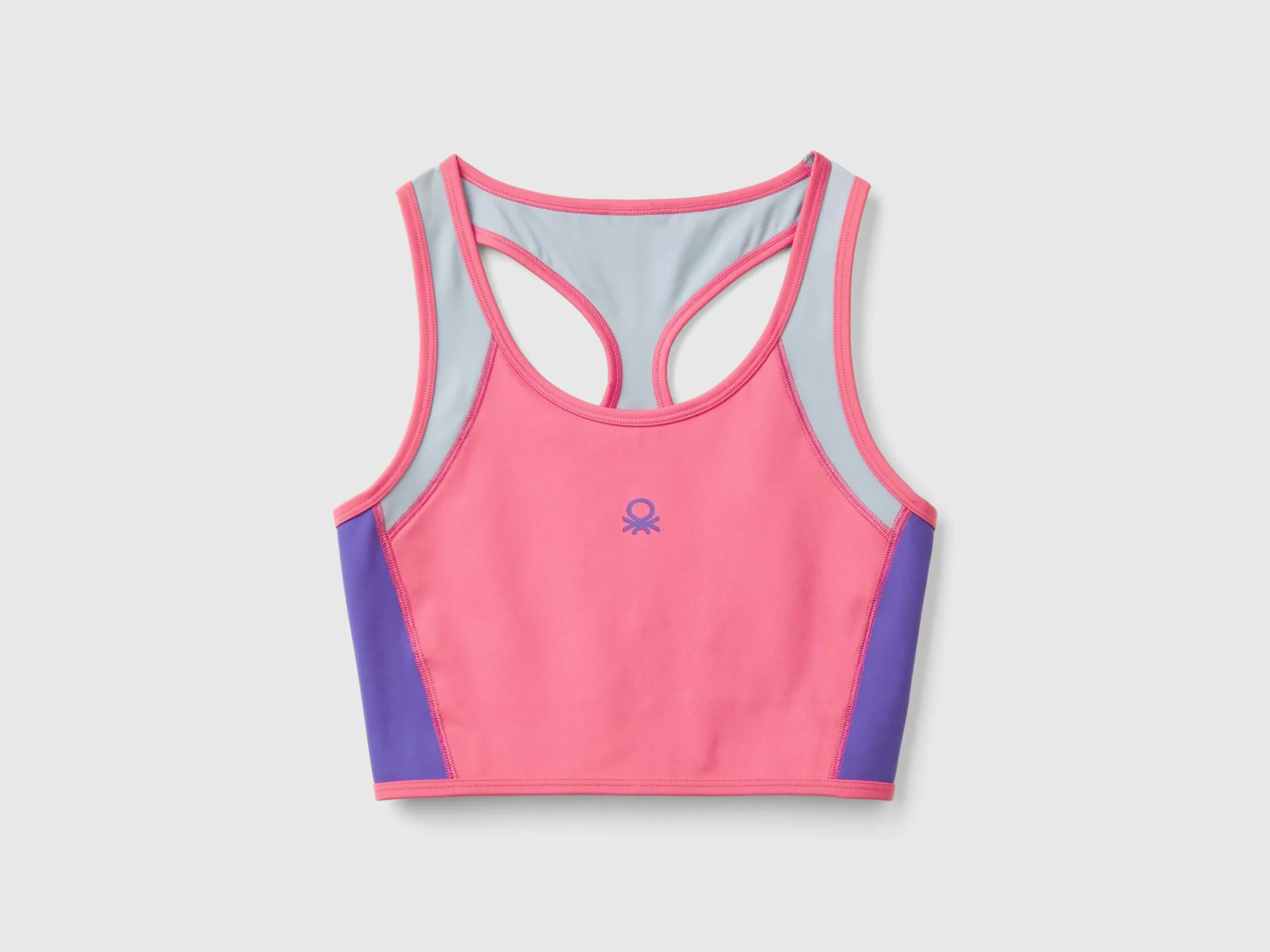 Sports bra top with recycled fabric