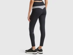 Sports leggings with pocket