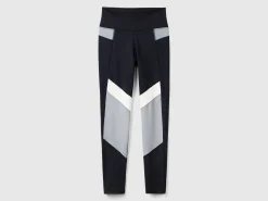 Sports leggings with pocket