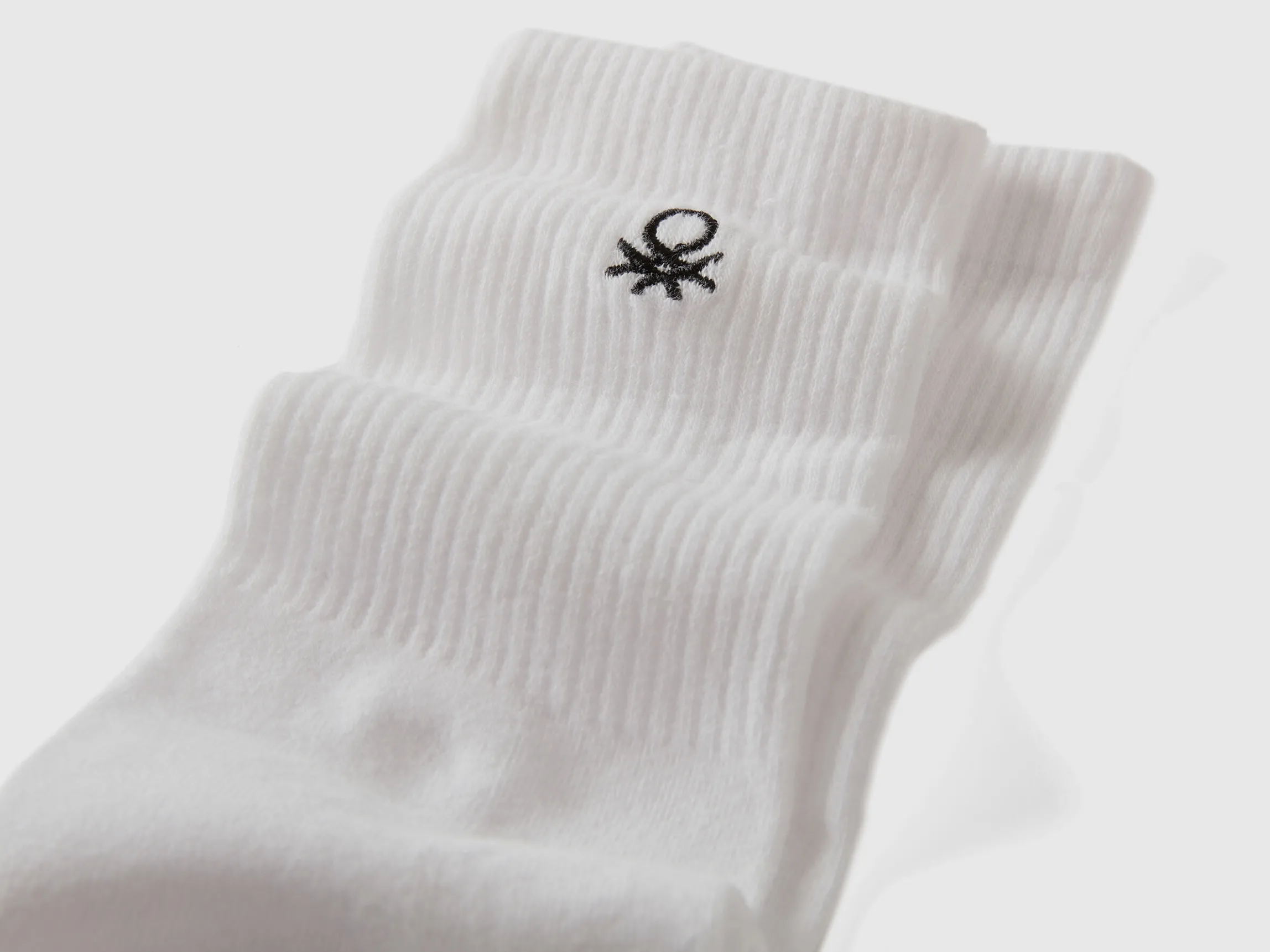 Sporty socks in cotton blend