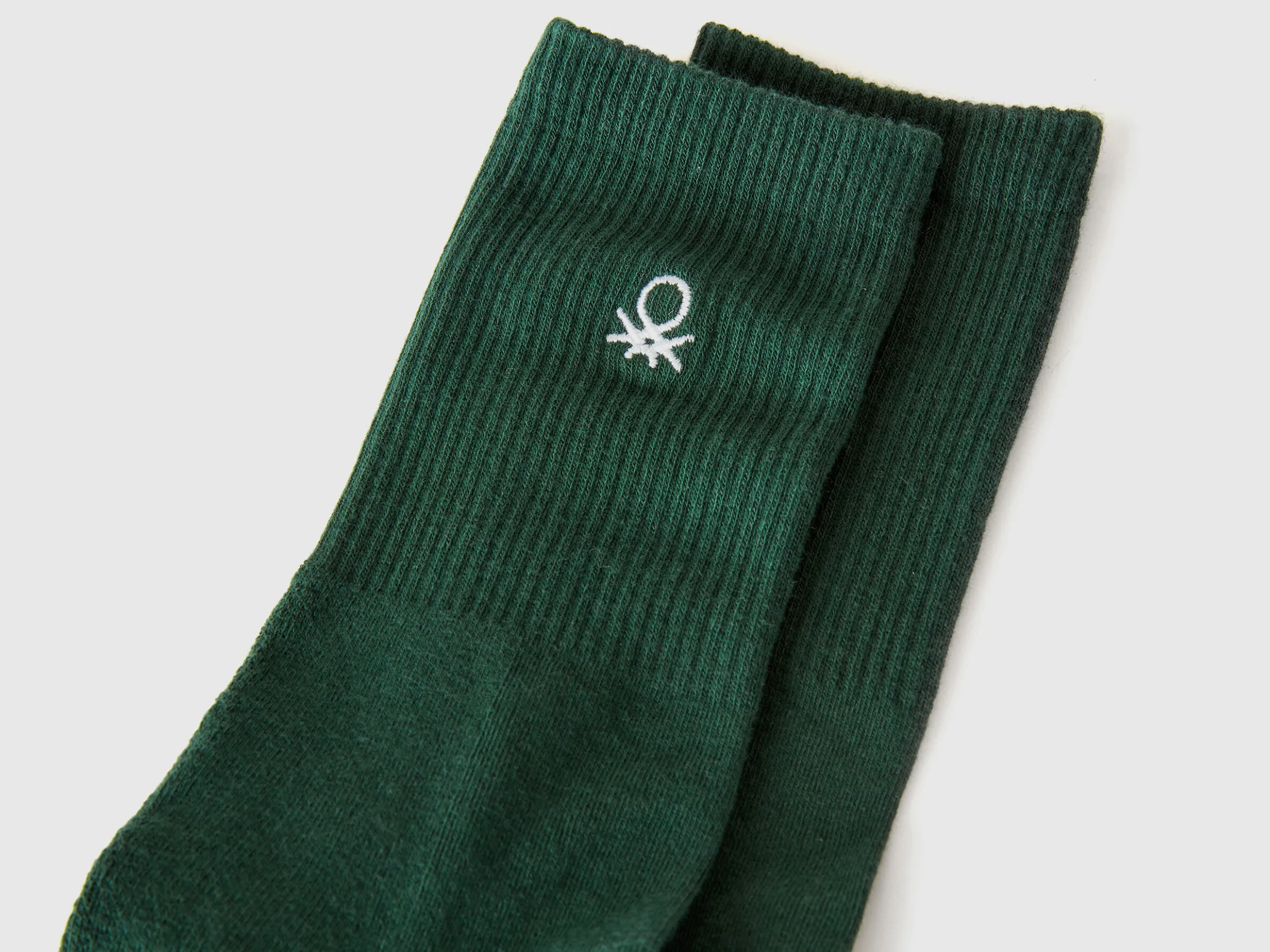 Sporty socks in cotton blend