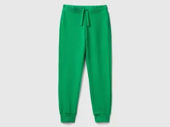 Sporty trousers with drawstring