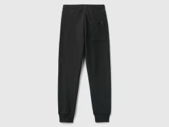 Sporty trousers with drawstring