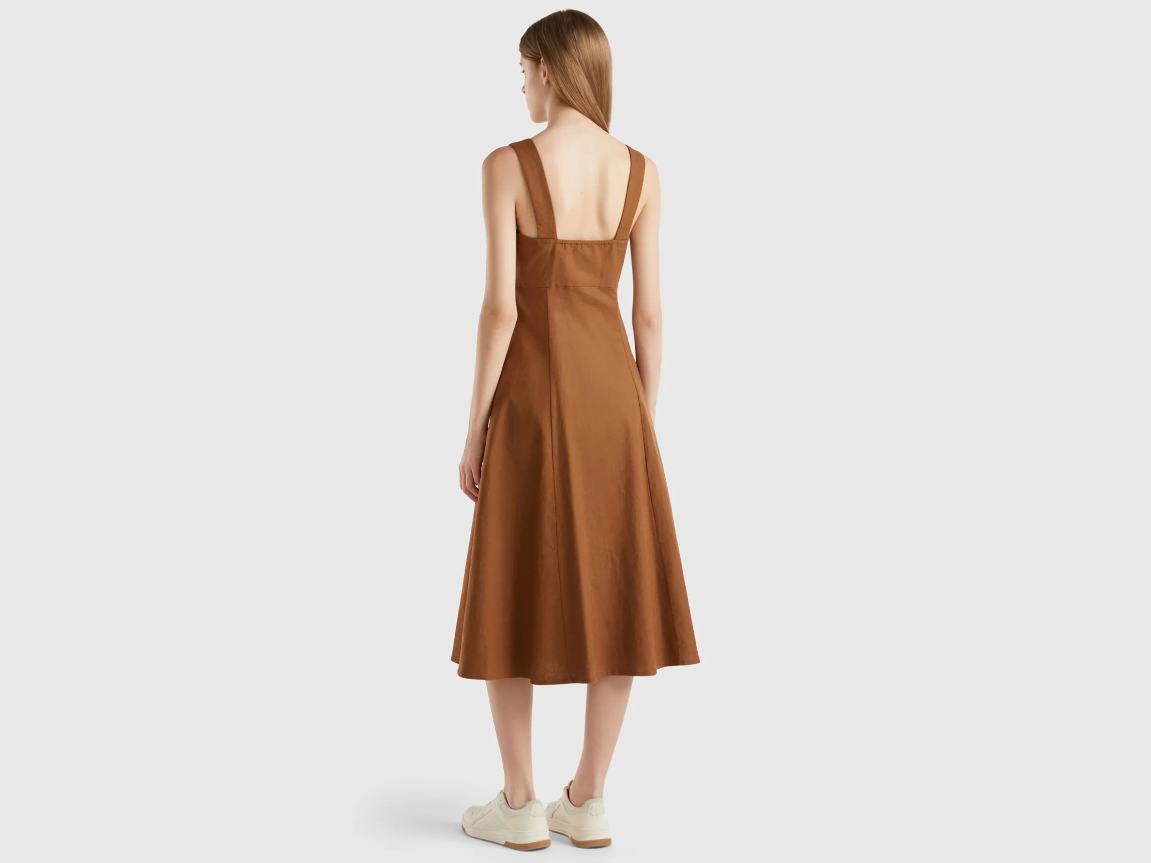 Square-neck dress in linen blend