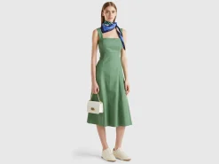 Square-neck dress in linen blend