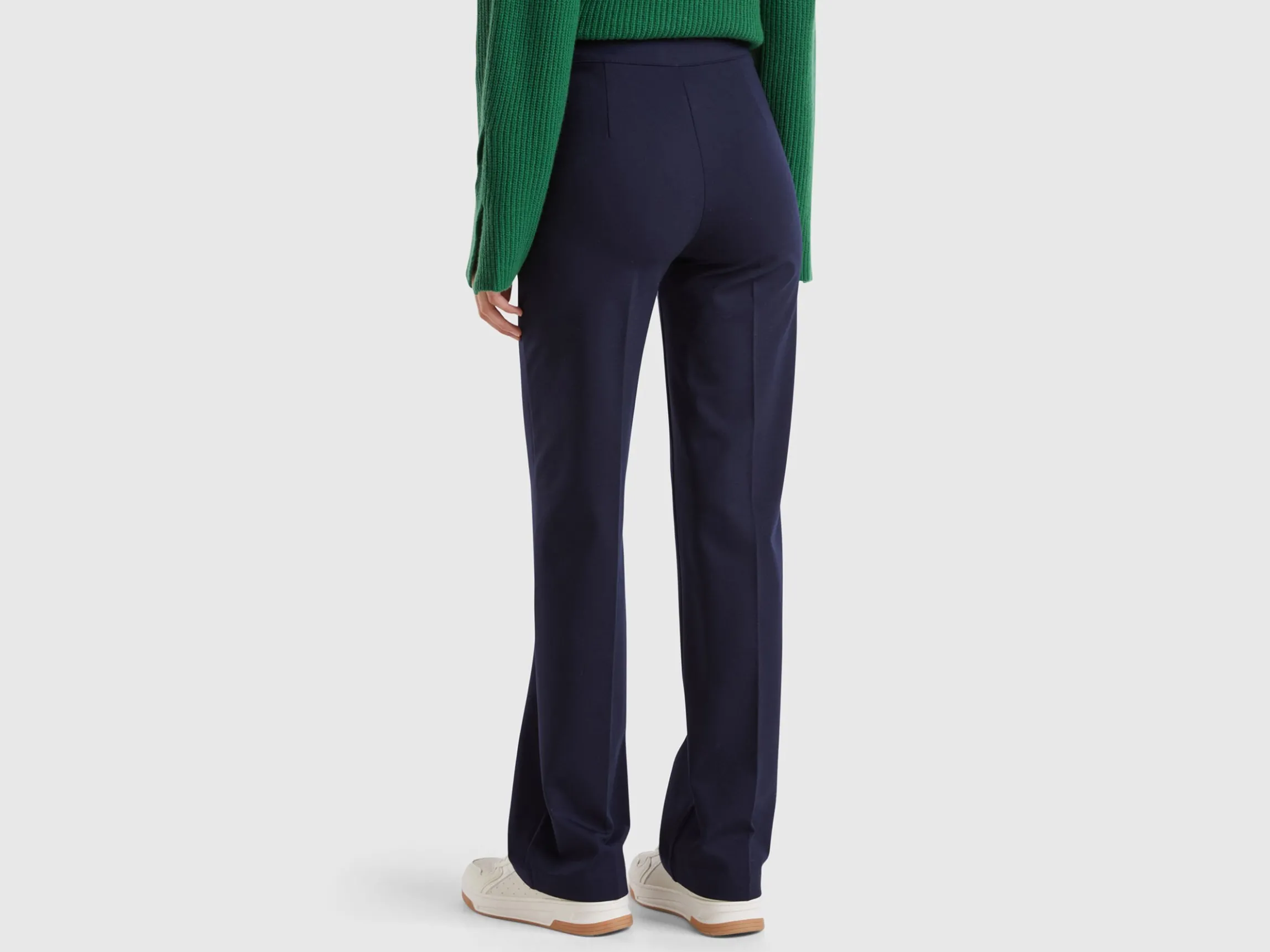 Straight cut classic trousers