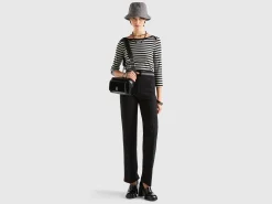Straight cut classic trousers