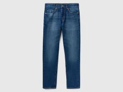 Straight fit jeans