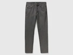 Straight fit jeans