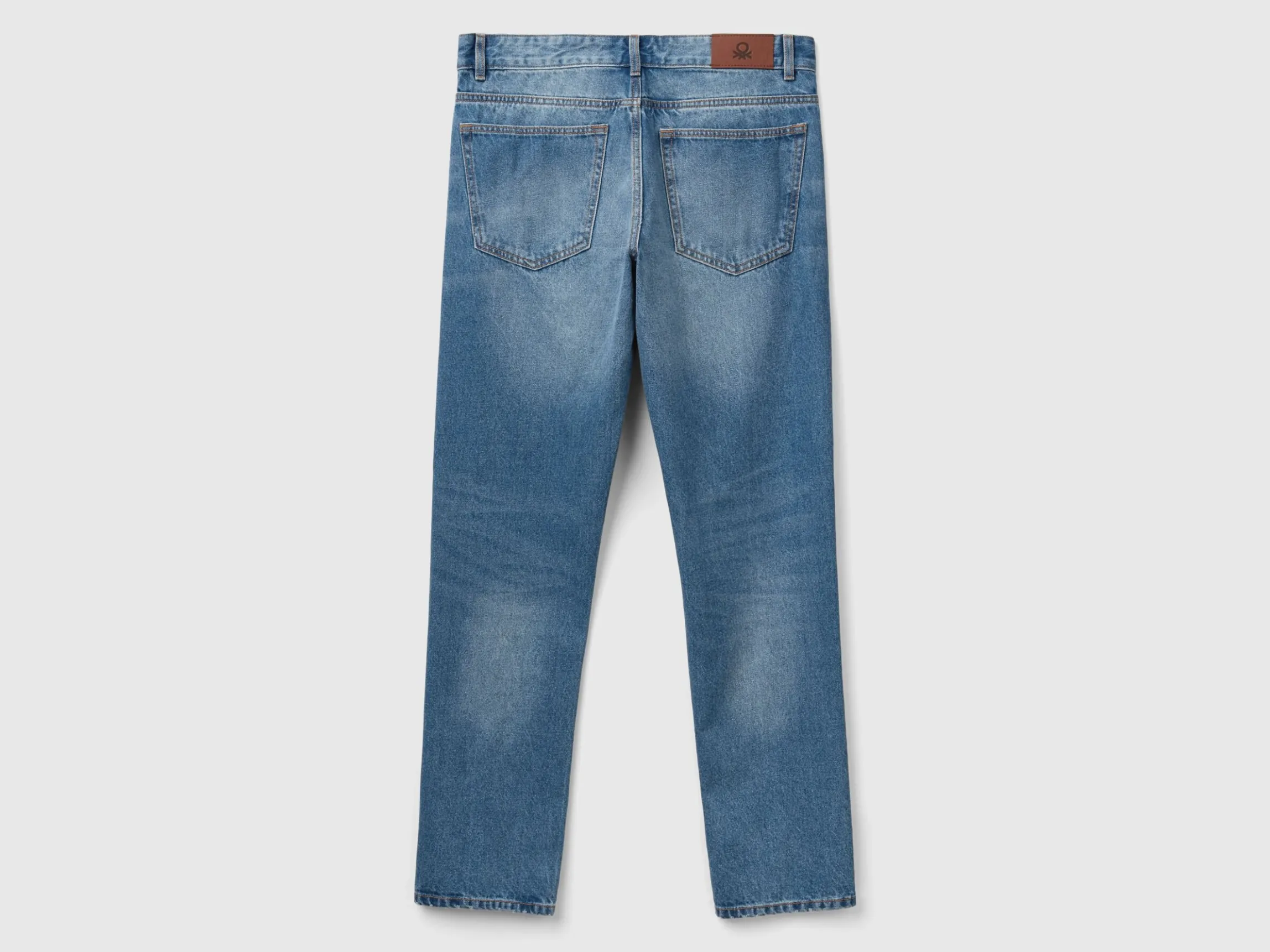 Straight fit jeans