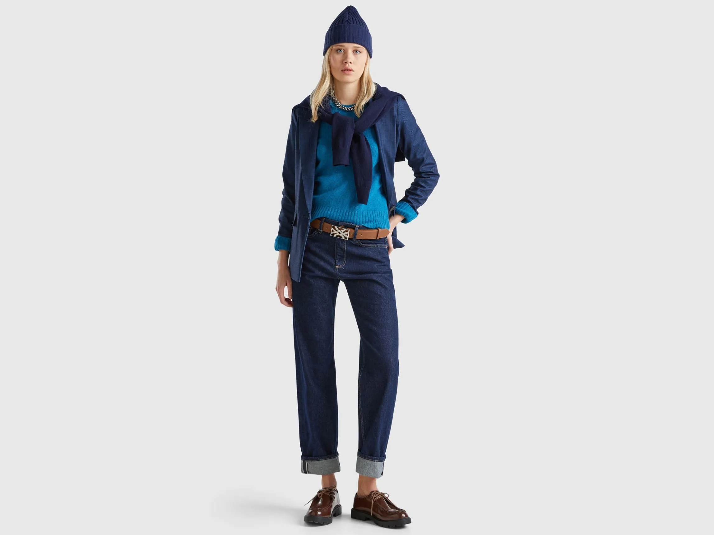 Straight jeans with cuffs