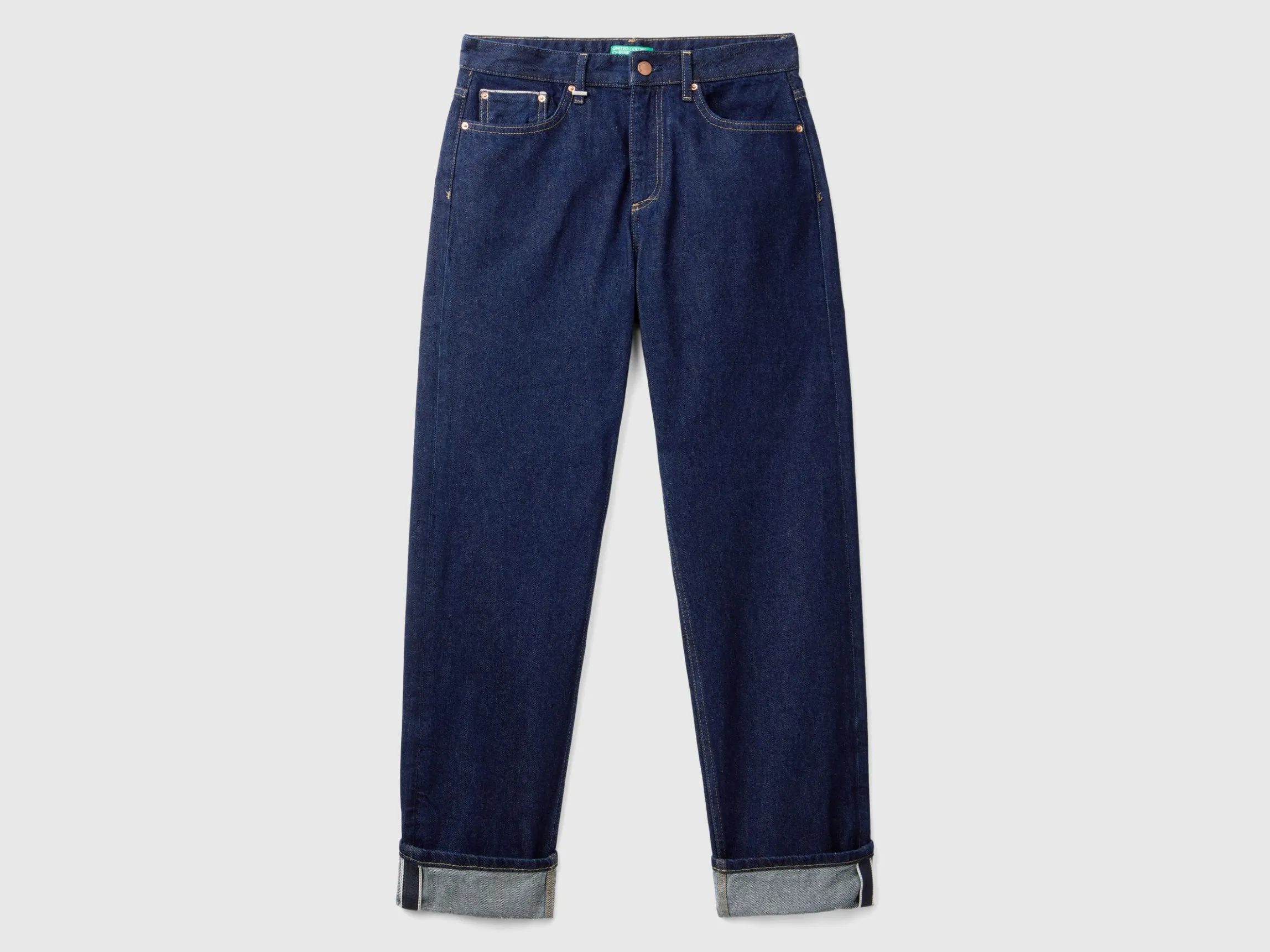 Straight jeans with cuffs