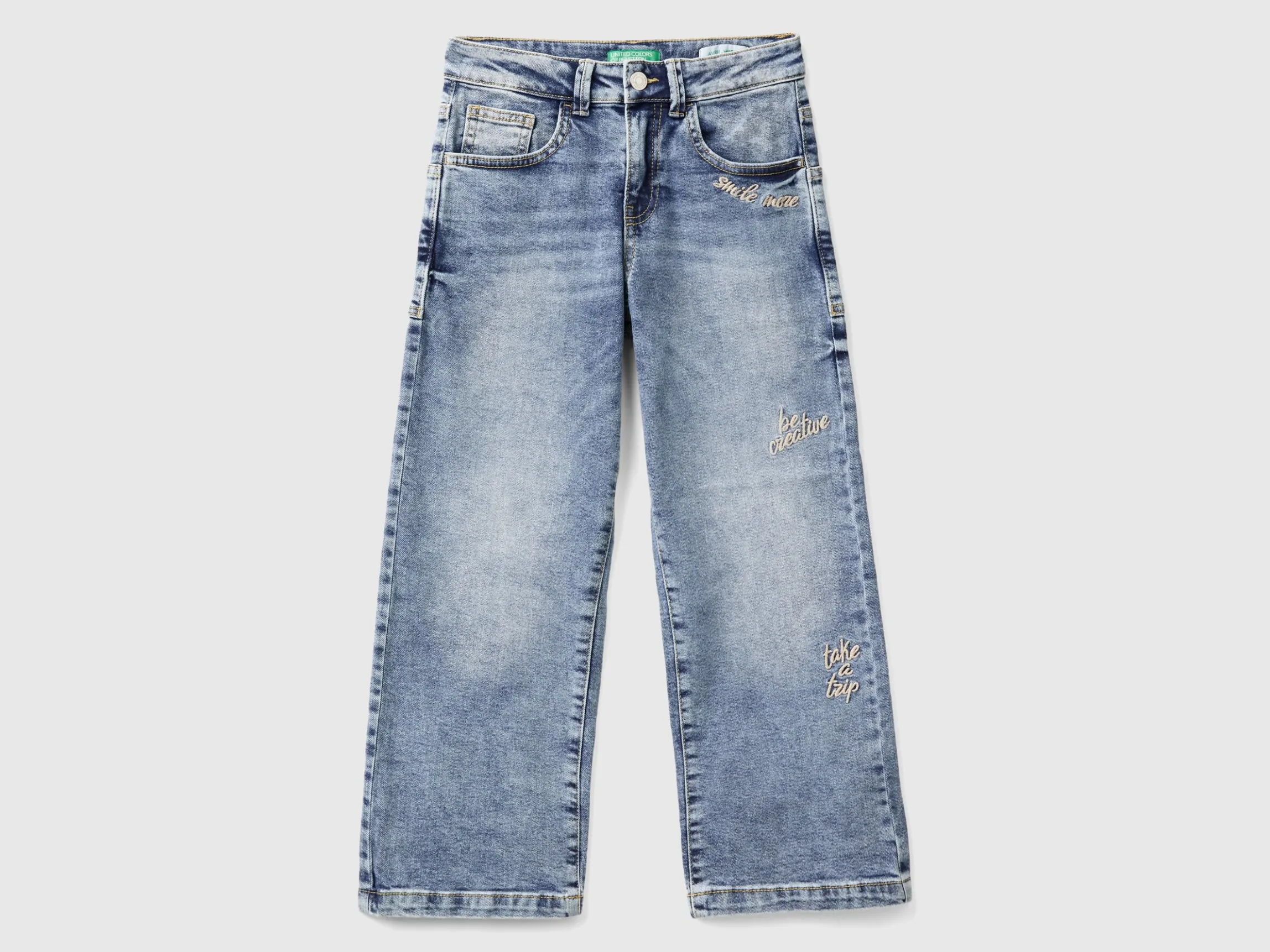 Straight leg jeans in denim