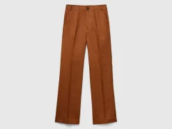 Straight leg trousers in pure linen
