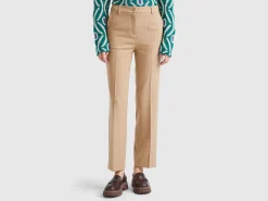 Straight trousers in viscose blend