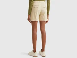 Stretch cotton bermudas