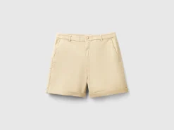 Stretch cotton bermudas