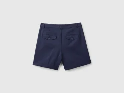 Stretch cotton bermudas