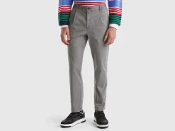 Stretch cotton chinos