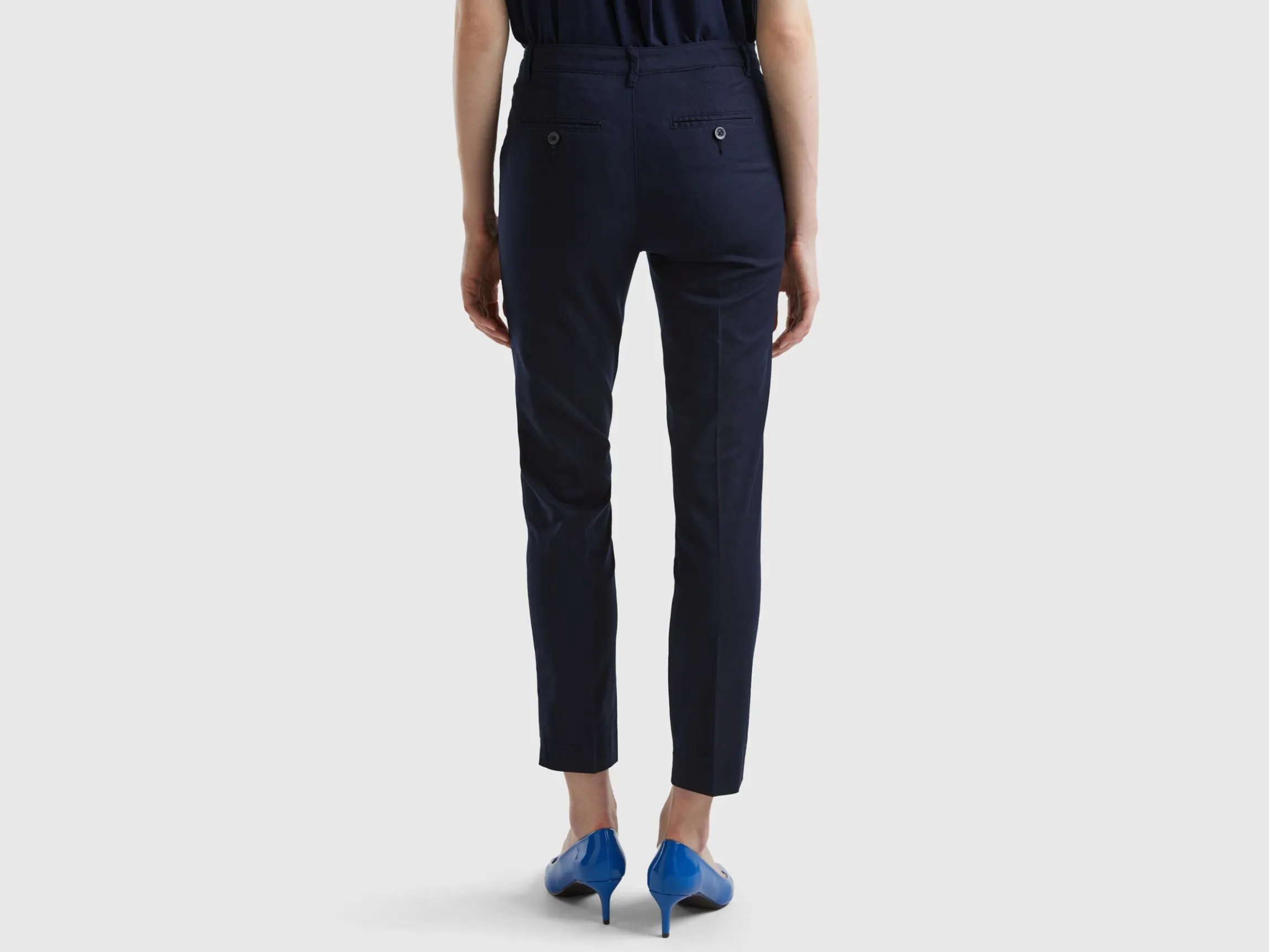Stretch cotton chinos