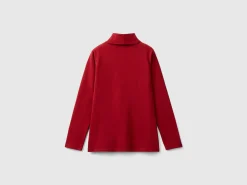Stretch t-shirt with high neck