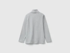 Stretch t-shirt with high neck