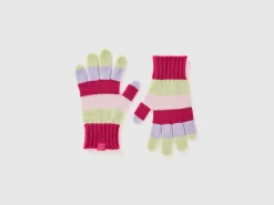 Striped knit gloves