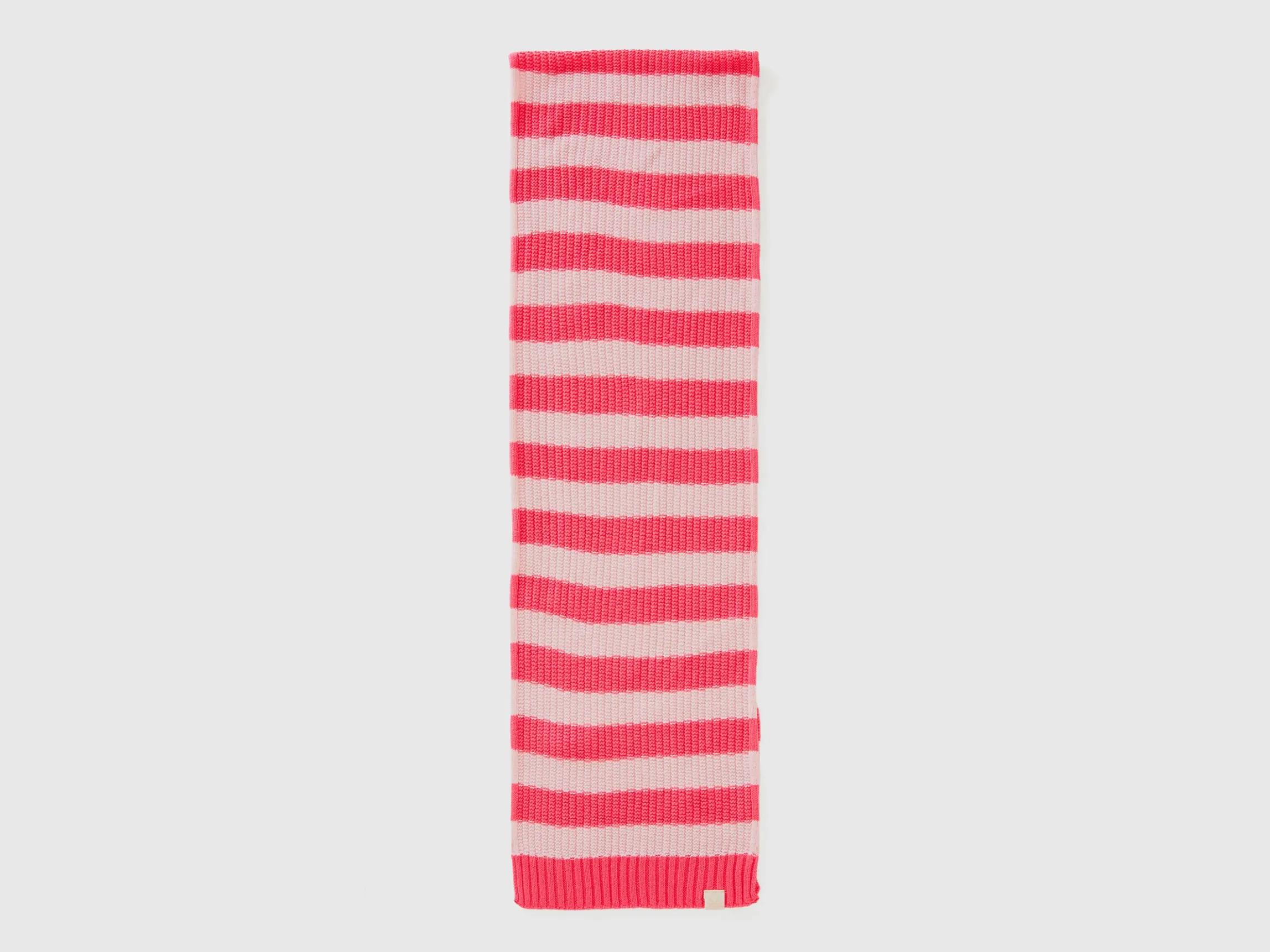 Striped knit scarf