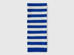 Striped knit scarf