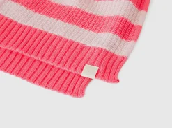 Striped knit scarf