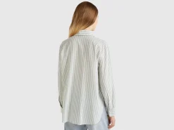 Striped shirt made from linen blend