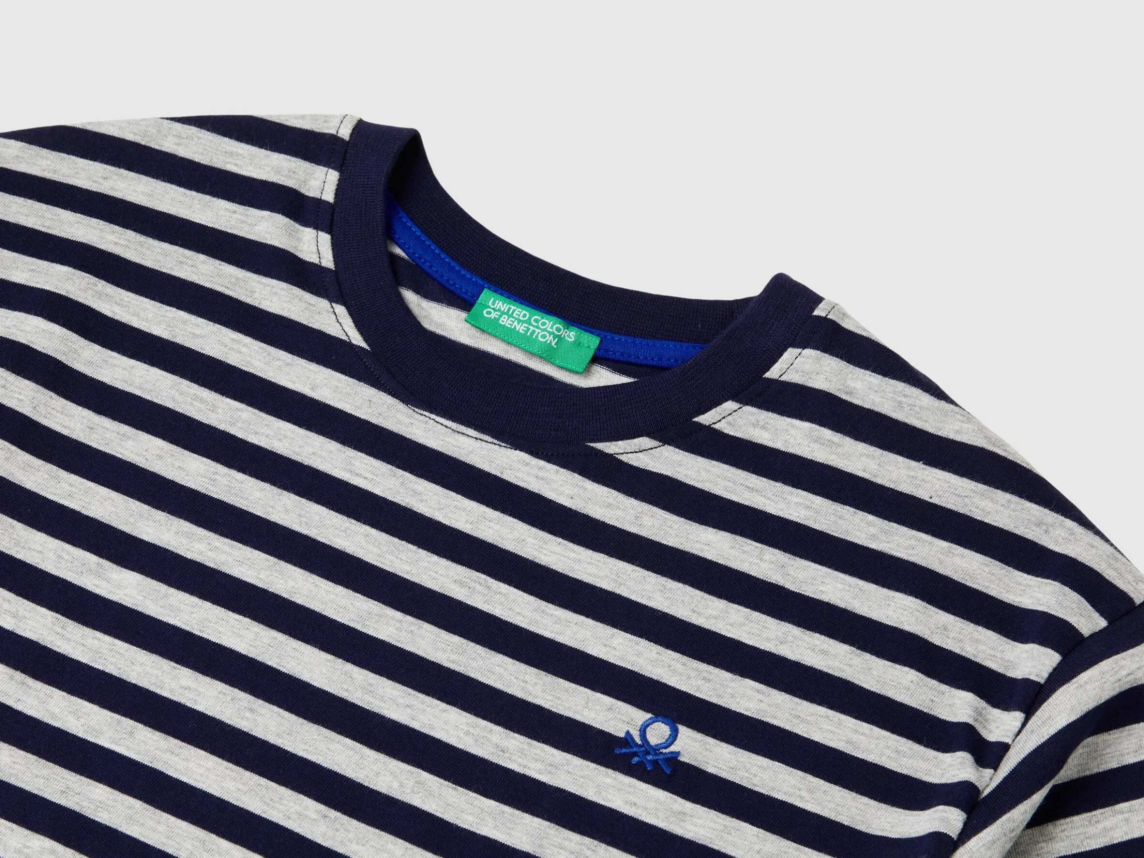 Striped t-shirt in 100% cotton