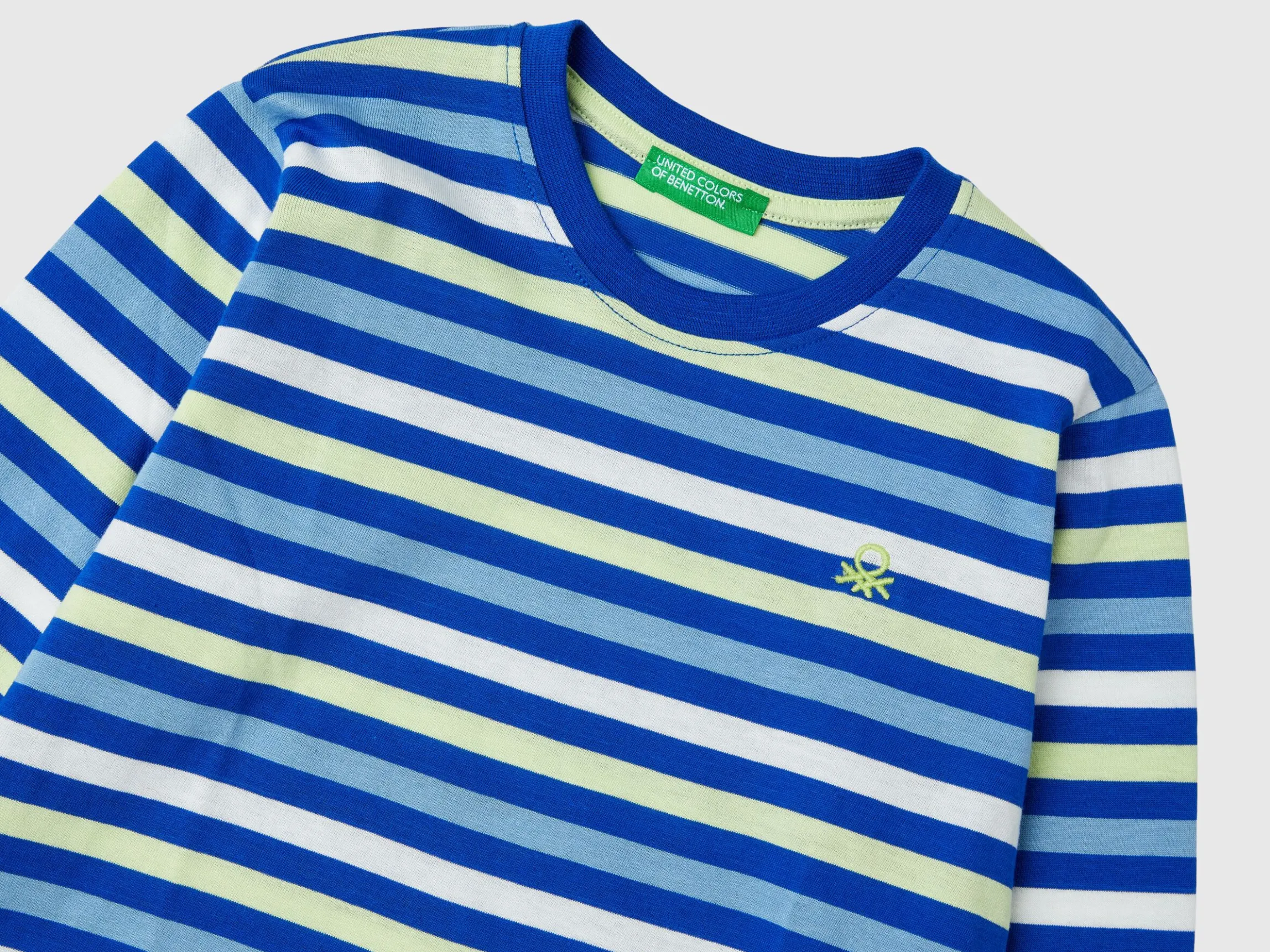 Striped t-shirt in 100% cotton